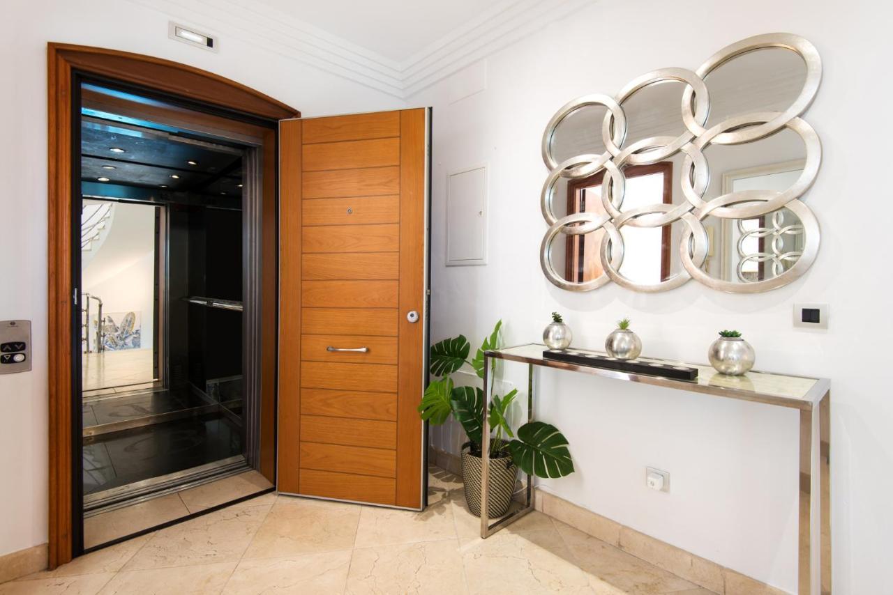 Ph Bellagio: Luxurious And Romantic Duplex Penthouse With Private Pool & Sea Views Беналмадена Екстериор снимка