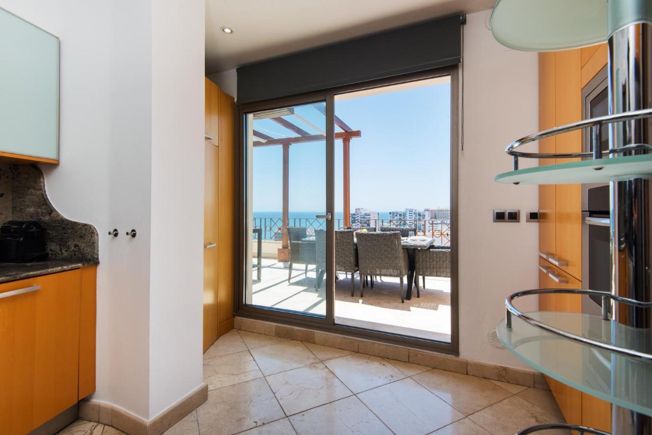 Ph Bellagio: Luxurious And Romantic Duplex Penthouse With Private Pool & Sea Views Беналмадена Екстериор снимка