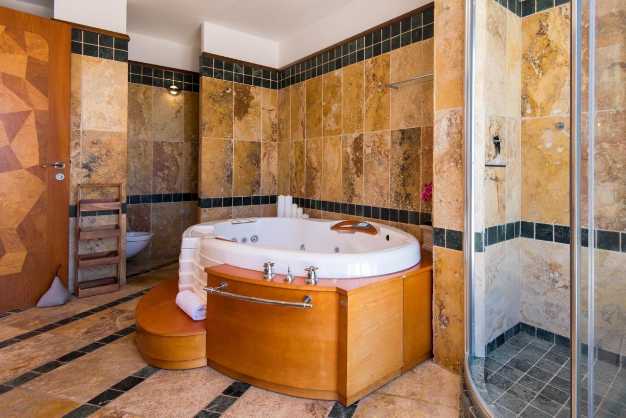 Ph Bellagio: Luxurious And Romantic Duplex Penthouse With Private Pool & Sea Views Беналмадена Екстериор снимка