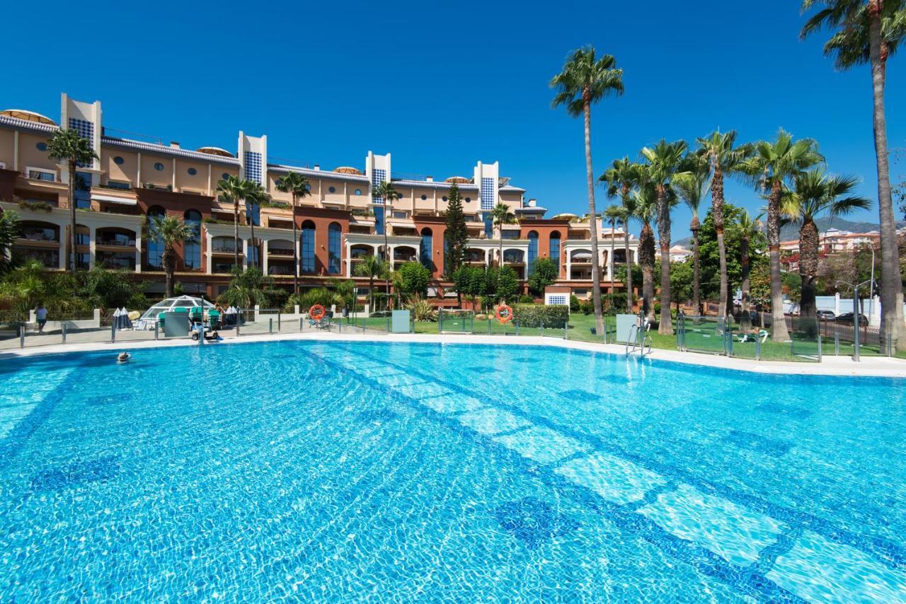 Ph Bellagio: Luxurious And Romantic Duplex Penthouse With Private Pool & Sea Views Беналмадена Екстериор снимка